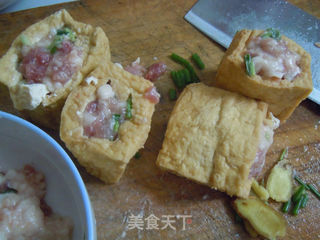 鱿鱼圈煲豆腐的做法步骤:4
