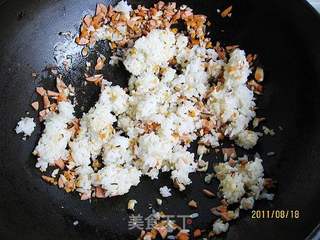 蛋炒饭寿司卷的做法步骤:4