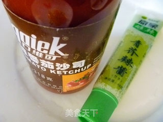 [明虾配青芥甜辣酱】在家做西餐的做法步骤：2