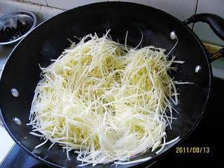 素炒土豆丝的做法步骤:3