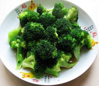 白灼西兰花的做法步骤:8