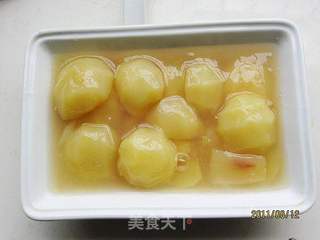 蜜汁炖桃的做法步骤：9