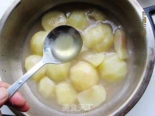 蜜汁炖桃的做法步骤：8