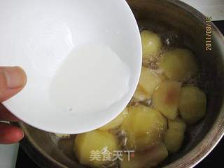 蜜汁炖桃的做法步骤：7