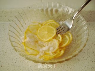 蜂蜜柚子茶【柠檬版】的做法步骤:5
