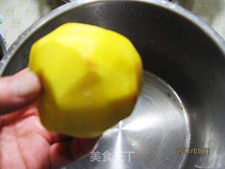 糖水黄桃的做法步骤:2