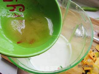 木瓜奶昔的做法步骤：4