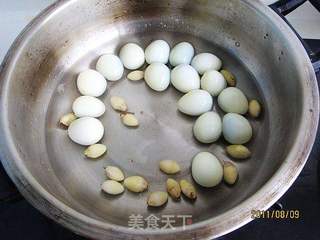 银耳鹌鹑蛋糖水的做法步骤:3