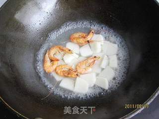 丝瓜鲜虾煮年糕的做法步骤:5