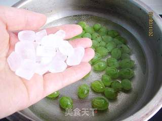 葡萄炖银耳的做法步骤:3