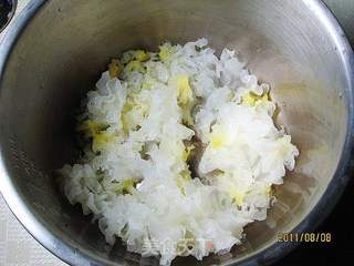银耳绿豆汤的做法步骤：1