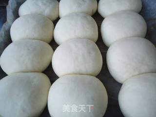 椰蓉红枣面包的做法步骤:9