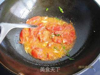 西红柿煮猫耳朵的做法步骤:4