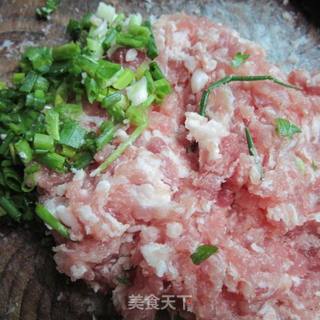 水晶萝卜卷的做法步骤：1
