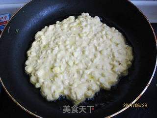 黄金玉米烙的做法步骤:4