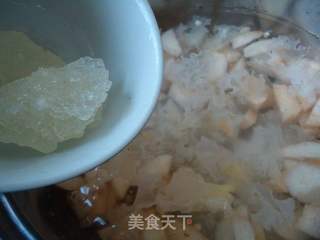 银耳雪梨薏米汤的做法步骤:7