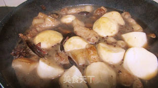 毛芋头烧肉的做法步骤：11