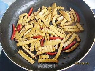 麻辣豆干条的做法步骤:6
