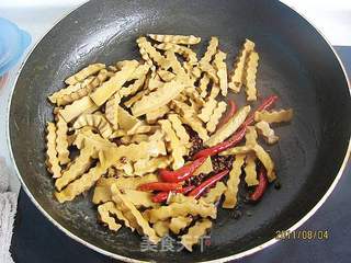 麻辣豆干条的做法步骤:5