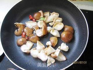 蚝油香菇豆腐的做法步骤:4