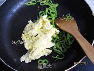 尖椒炒蛋的做法步骤:6
