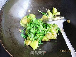 香菜茄子的做法步骤:7