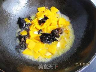 双椒南瓜的做法步骤:6