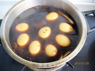 酱鸡蛋的做法步骤:5