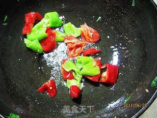 双椒素白菜的做法步骤:3
