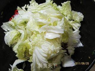 双椒素白菜的做法步骤:4