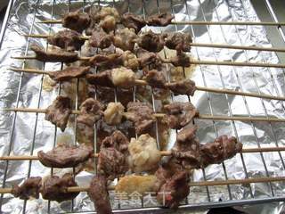 烤羊肉串——新疆味道的做法步骤:12