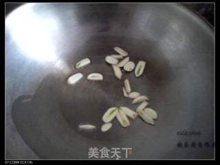 青椒烧焖子的做法步骤:3