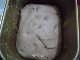紫薯奶香辫子包的做法步骤:9