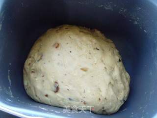 【食尚擂台烘焙赛区】:迟到的面包---圣诞史多伦面包的做法步骤:5