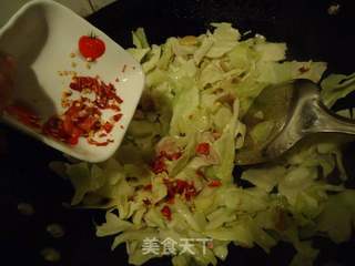 手撕包菜炒肉片的做法步骤:9