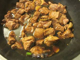 红烧牛肉的做法步骤:7