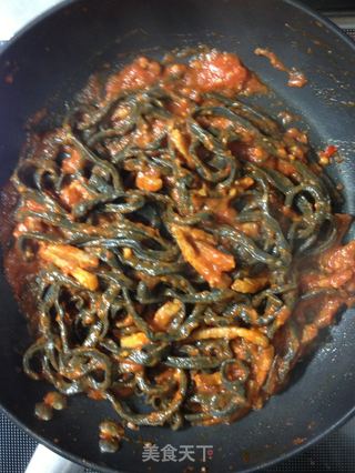 蕃茄酱意式黑珍珠面(蕃茄酱系列之一)【传统的意式面】新鲜尝的做法步骤:21