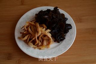 木须肉的做法步骤：1