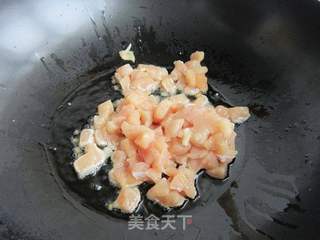 山药炒鸡丁的做法步骤:6