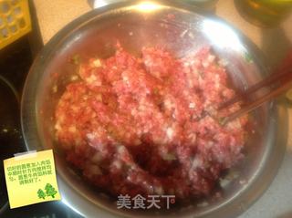 不用擀面杖做面食---又薄又脆的蒙族牛肉馅饼的做法步骤：9