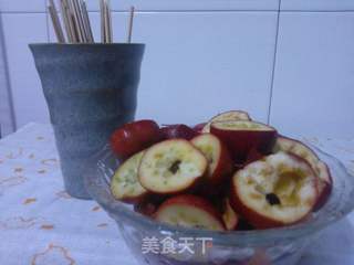 山楂棒棒糖(糖葫芦)的做法步骤:5