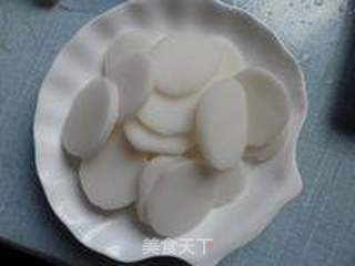 冬季暖身暖心的什锦肉丸砂锅煲的做法步骤:7