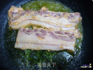 迷迭香煎酥排的做法步骤:3