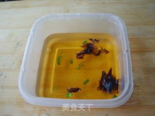 荠菜鲜肉小馄饨的做法步骤：13