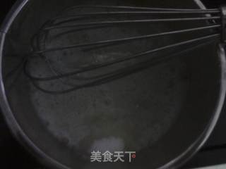 电饭煲也能做戚风蛋糕的做法步骤：4