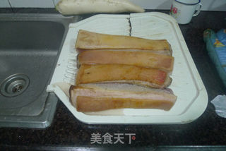 秘制家庭版四川腊肉的做法步骤:4