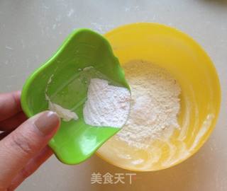 炸香蕉的做法步骤:3