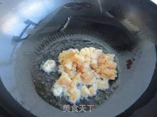 双椒苹果炒鸡丁的做法步骤:7