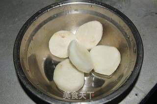 【美之扣饺子料理器使用报告】--茡荠肉馅扁食的做法步骤:3