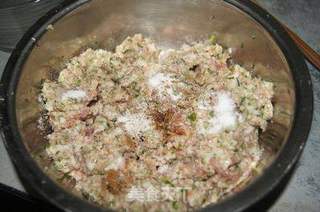 【美之扣饺子料理器使用报告】--茡荠肉馅扁食的做法步骤:6